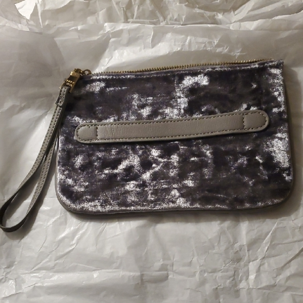 Cosmetics Bebe Bundle W/ Cosmetics Velvet Metallic Silver Wristlet Clutch - Picture 7 of 11